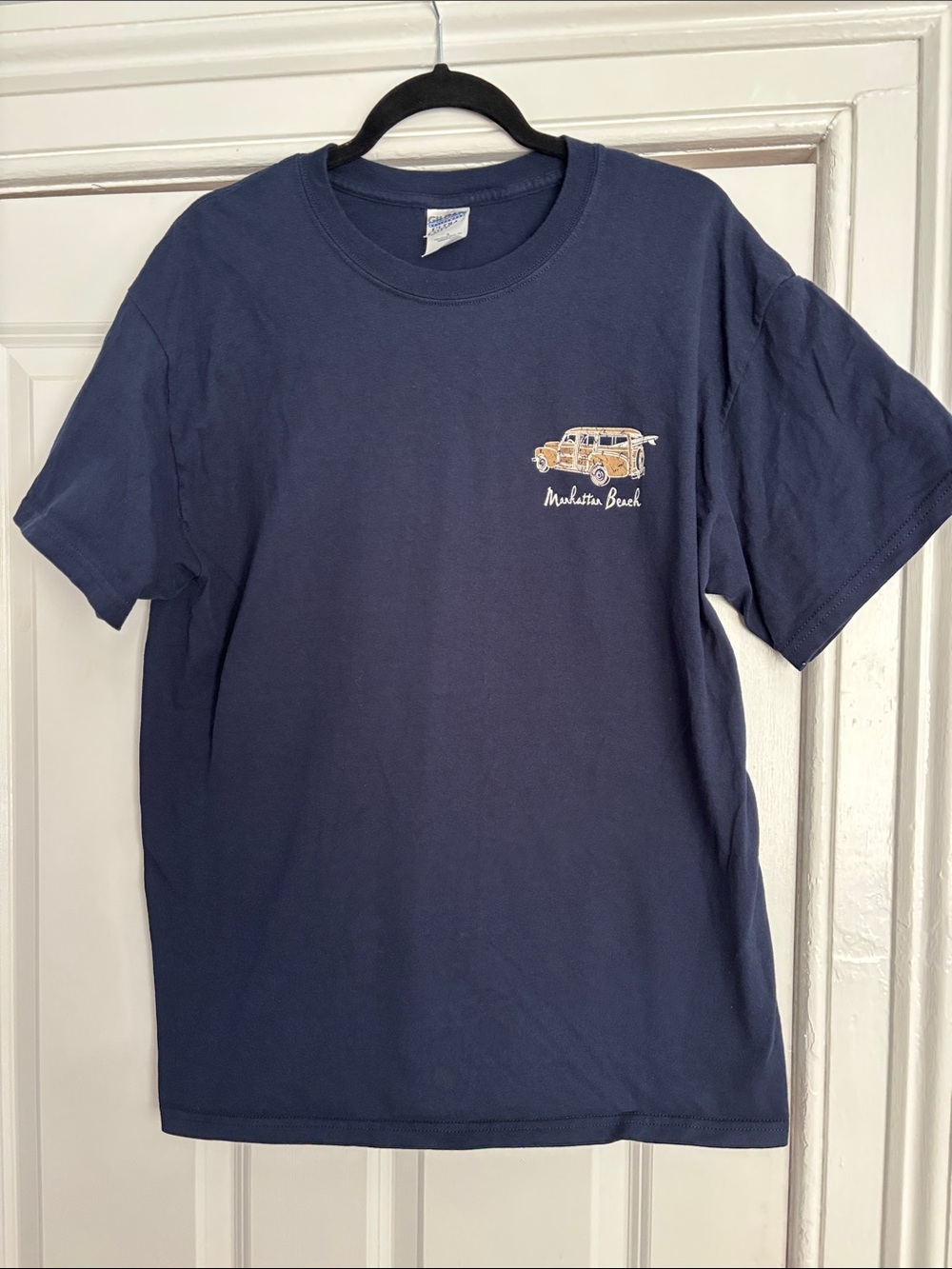 Gildan Navy Blue Manhattan Beach Short Sleeve Tee with Surf Wagon - size L